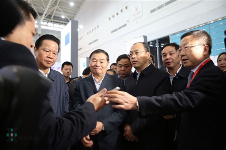 腾博会官网 - 诚信为本,专业效劳!